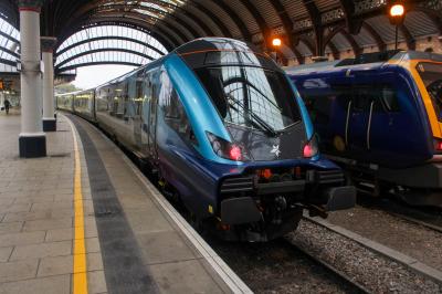 12812 at York. &copy; South Coast Trainspotter