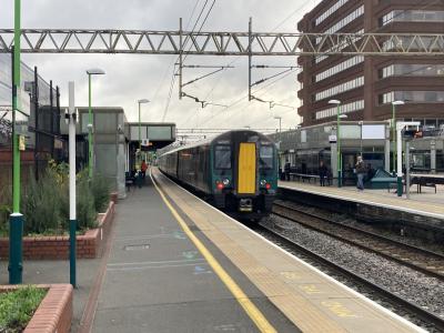350377 at Watford Junction. &copy; al66class59