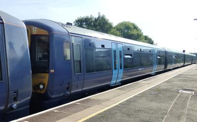 375926 at Tonbridge. &copy; Geoff