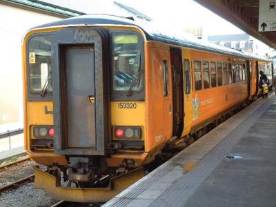 153320 at Cardiff Central. &copy; Byron5574
