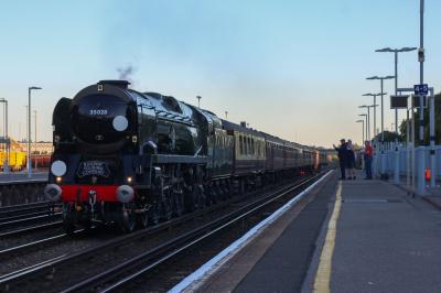 35028 steam at Eastleigh. &copy; South Coast Trainspotter