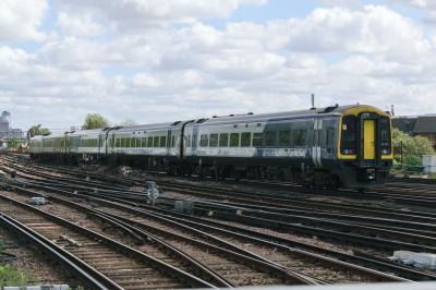 159017 at Clapham Junction. &copy; llamafish
