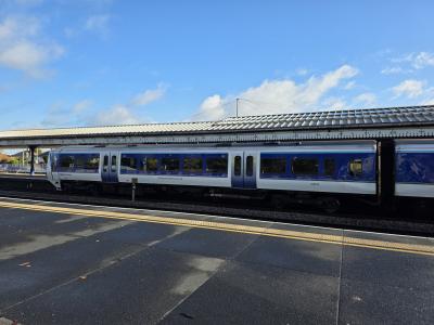 58843 at Princes Risborough. &copy; MikeMOL