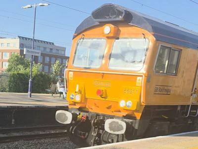 66311 at Maidenhead. &copy; MikeMOL