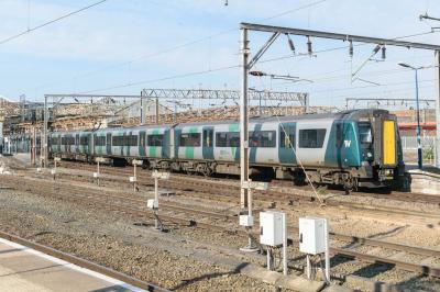 350369 at Crewe. &copy; llamafish