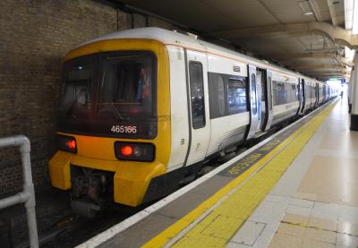 465166 at London Charing Cross. &copy; AJax