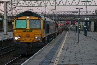 66571 at Stafford. &copy; South Coast Trainspotter