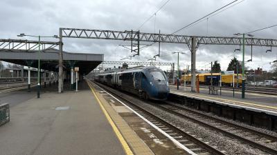 805004 at Nuneaton. &copy; Luivery