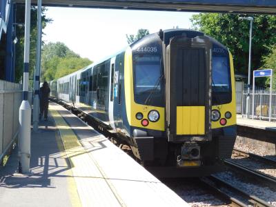 444035 at Hilsea. &copy; Trainman5862