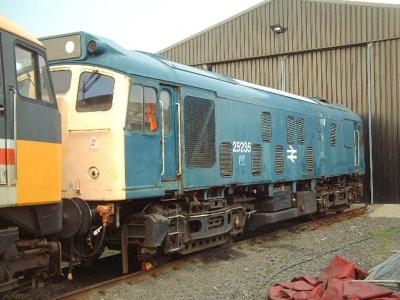 25235 at Bo'ness & Kinneil Railway. &copy; Byron5574