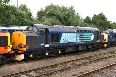 37602 at Barrow Hill. &copy; MJM