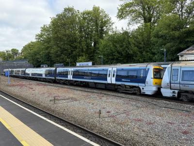 168003 at High Wycombe. &copy; Luivery