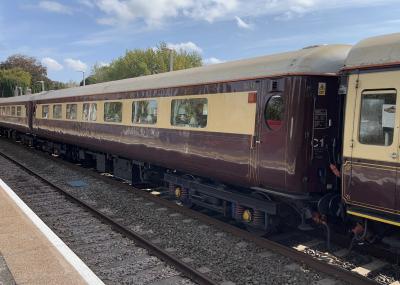 3247 coach at Yatton. &copy; BigKev