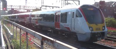 720534 at Bethnal Green. &copy; Geoff