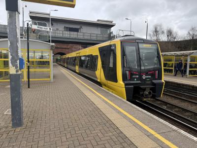 photo of 777015 at Kirkdale