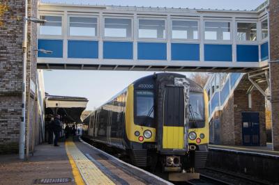 450006 at Aldershot. &copy; Zain