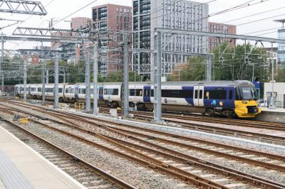 333002 at Leeds. &copy; llamafish