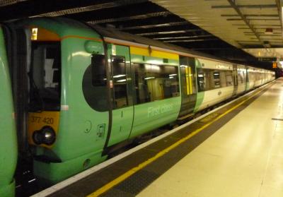 377420 at London Victoria. &copy; BigKev