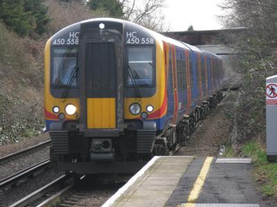 450558 at Whitton (London). &copy; Byron5574