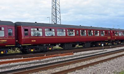 5236 coach at Havant. &copy; Bestieboy
