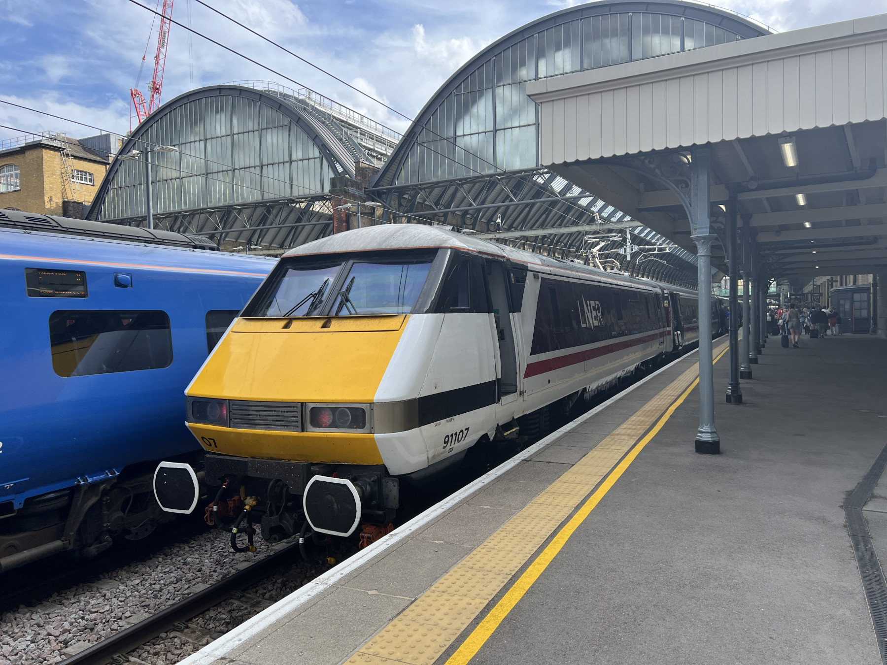 Photo of 91107 at London Kings Cross — trainlogger