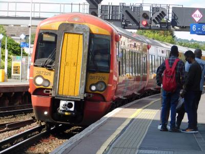 387226 at East Croydon. &copy; Trainman5862