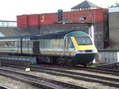 43024 at Cardiff Central. &copy; Byron5574