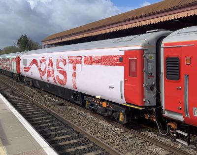 11092 coach at Yatton. &copy; BigKev