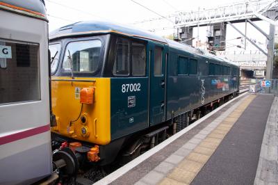 87002 at London Euston. &copy; trainlogger