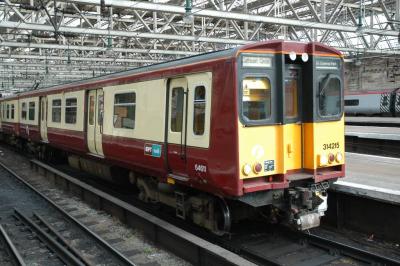 314215 at Glasgow Central. &copy; Byron5574