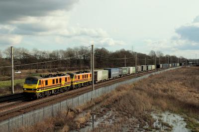 90004 at Winwick. &copy; stevexos