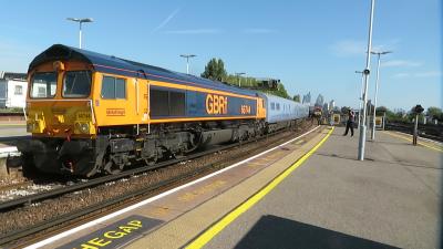 66744 at Clapham Junction. &copy; Geoff