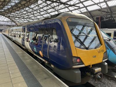 331029 at Liverpool Lime Street. &copy; BigKev