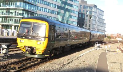 165136 at Bristol Temple Meads. &copy; Geoff
