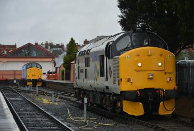 37901,37501 at Severn Valley Railway - Kidderminster. &copy; AJax