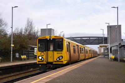 507015 at Bootle Oriel Road. &copy; Brodie