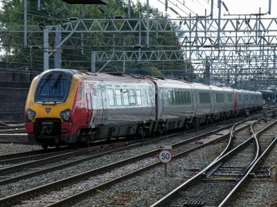 221118 at Crewe. &copy; llamafish