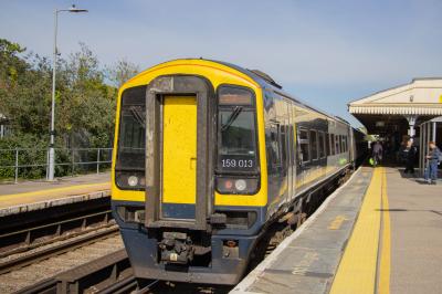 159013 at Basingstoke. &copy; Zain