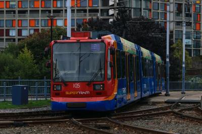 SYS 105 at Park Square Junction (Supertram). &copy; llamafish