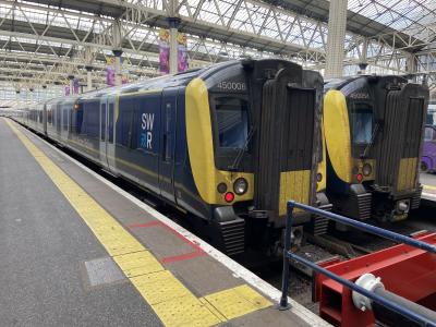 450006 at London Waterloo. &copy; Pistolpete008
