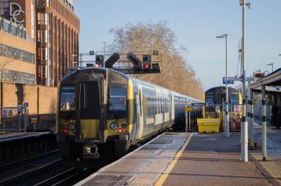 444016,450099 at Woking. &copy; Zain