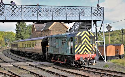 D4100 at Severn Valley Railway - Highley. &copy; stevexos