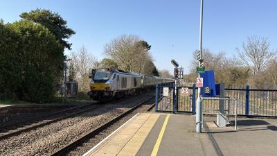 68012 at Bicester North. &copy; Luivery