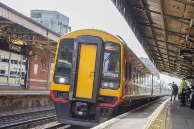 158884 at Basingstoke. &copy; Zain