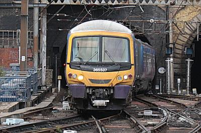 365537 at London Kings Cross. &copy; linuxyeti
