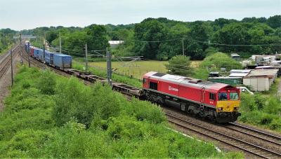 66114 at Euxton. &copy; stevexos