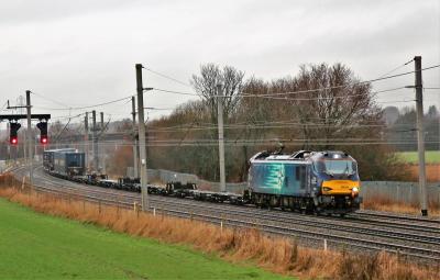 88004 at Winwick. &copy; stevexos