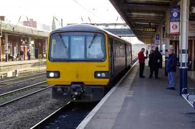 144008 at Doncaster. &copy; Shotts