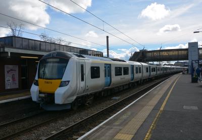 700015 at Bedford. &copy; AJax