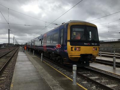 165127 at Reading Train Care Depot. &copy; Pape_Timmo